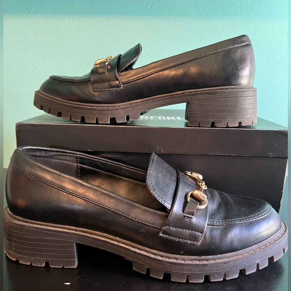 DOLLS KILL Kaya Chain Oxfords Black UK40 US9
